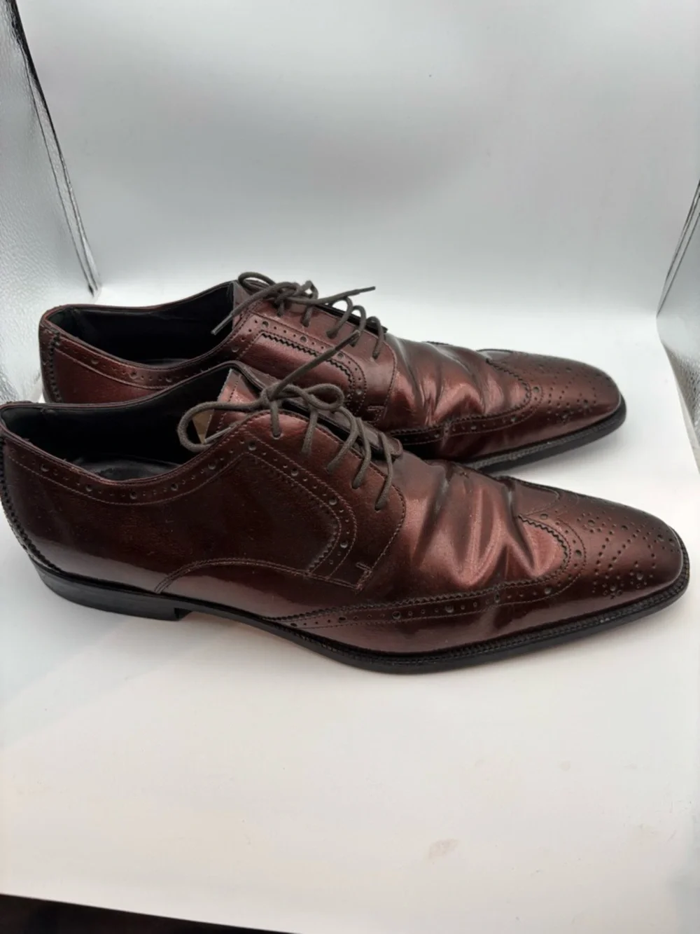 Dolce Gabbana Men's Burgundy Leather Wingtip Dress Shoes size 9